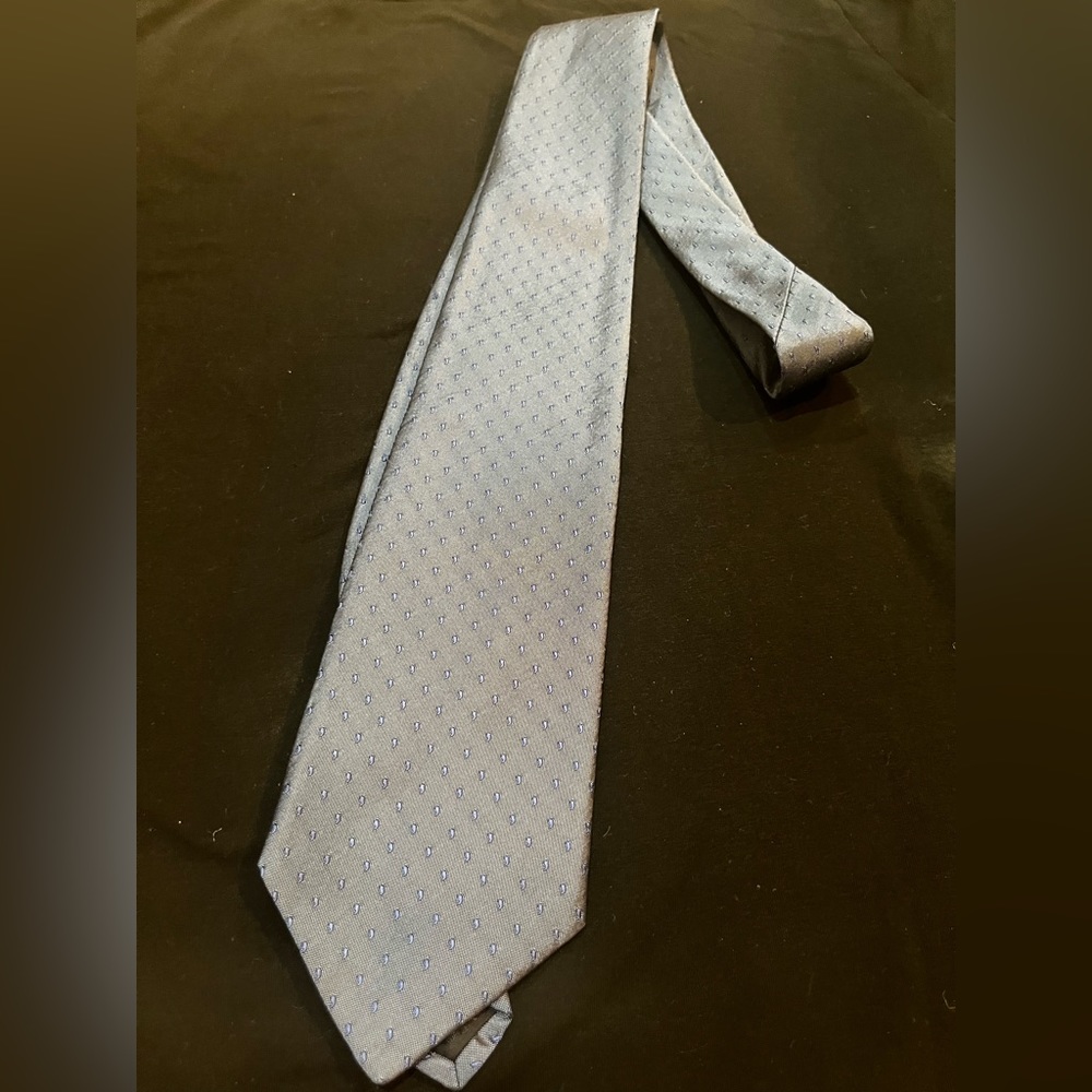 Brooks brothers tie